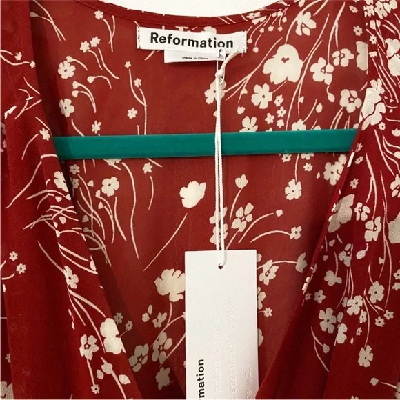 Reformation red floral wrap crepe midi dress WORN ON TV NEW - Picture 15 of 16
